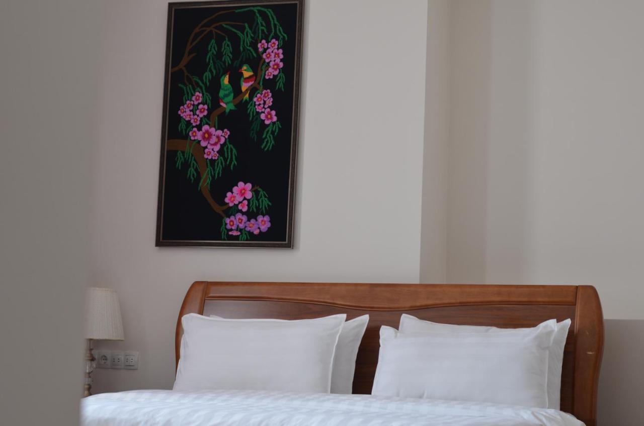 Soluxe Hotel Bişkek Dış mekan fotoğraf