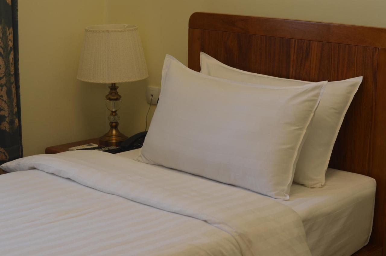 Soluxe Hotel Bişkek Dış mekan fotoğraf