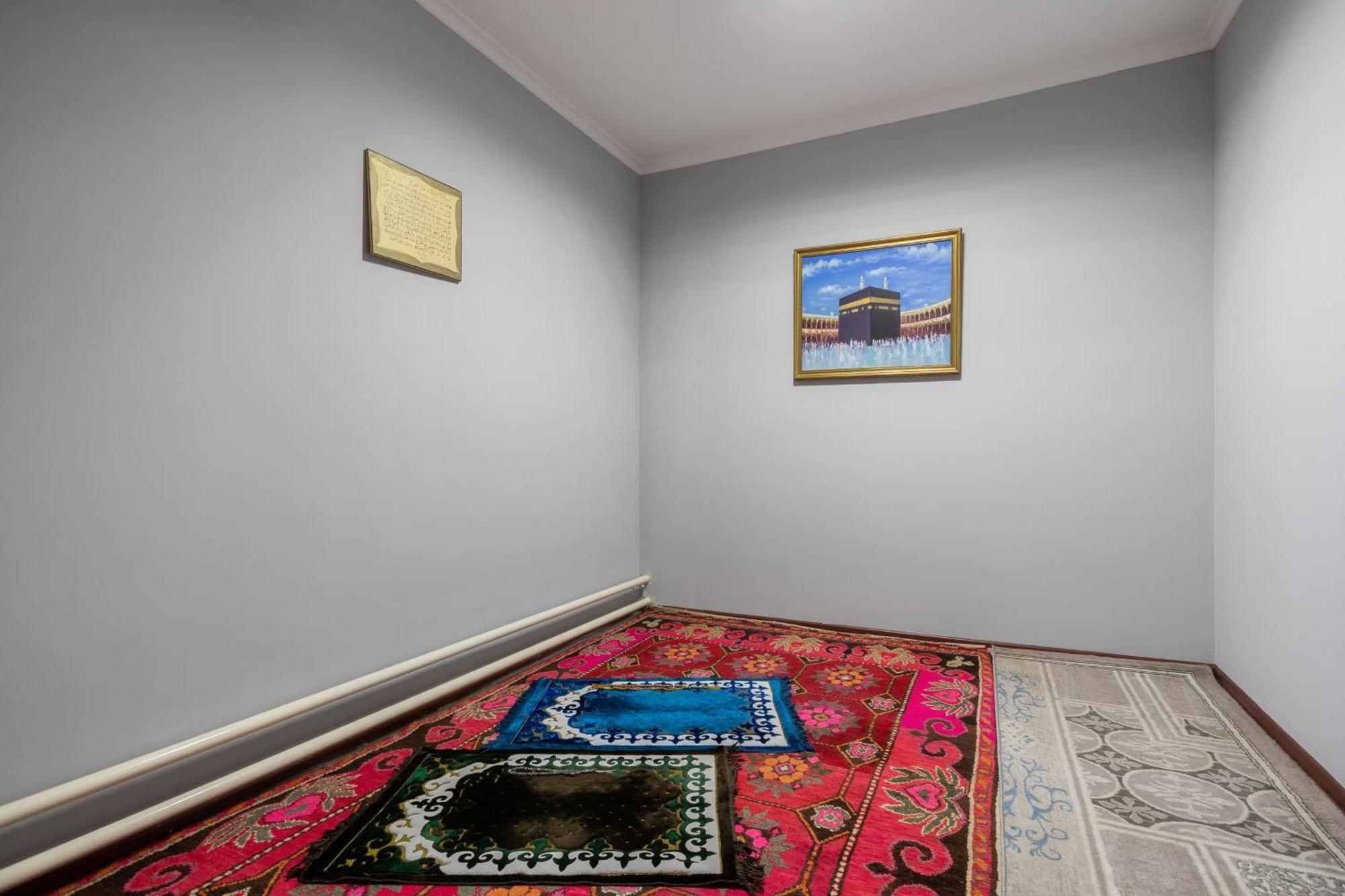 Soluxe Hotel Bişkek Dış mekan fotoğraf