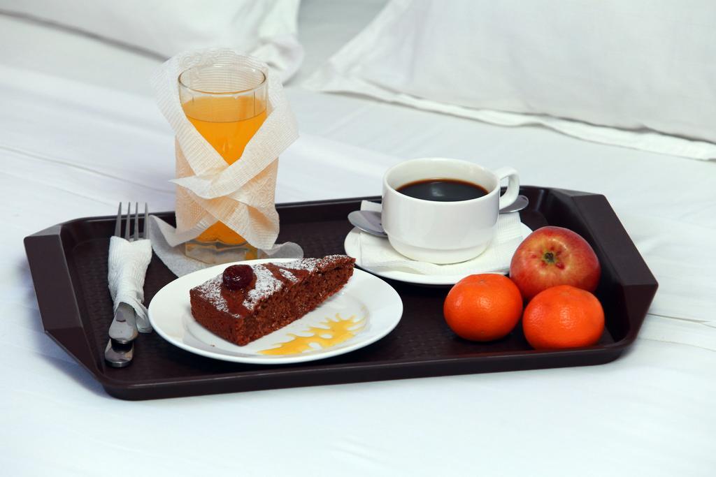 Soluxe Hotel Bişkek Dış mekan fotoğraf
